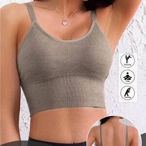 🌸Seamless Ribbed Sports Bra🤎